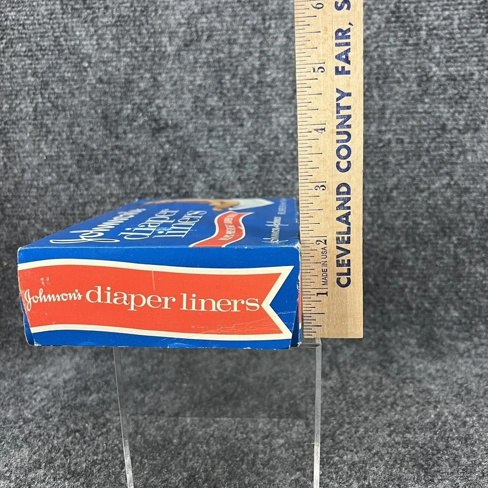 Vintage Johnson & Johnson NIB Baby Diaper Liners For Cloth Diapers Movie TV Prop